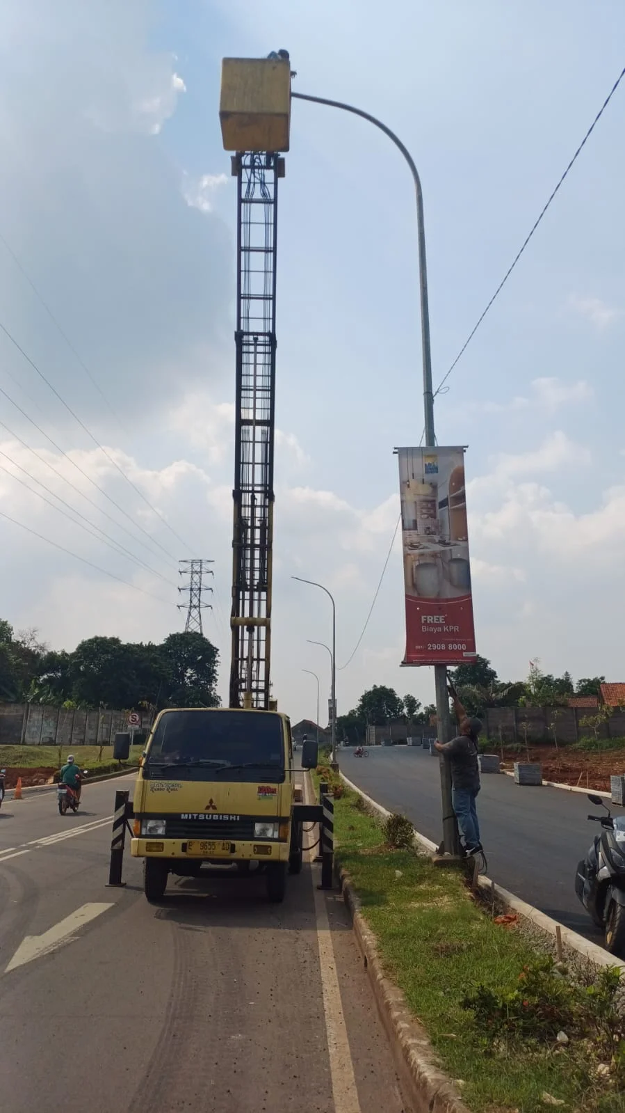 Pemasangan Billboard